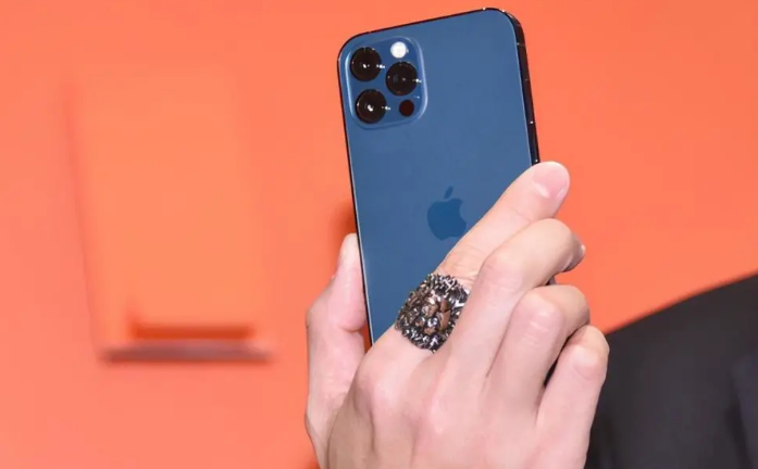 青云谱苹果手机维修分享iPhone12系列重启方法教程 